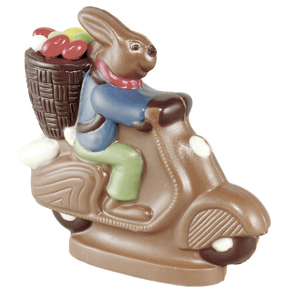 Hase auf Motorroller